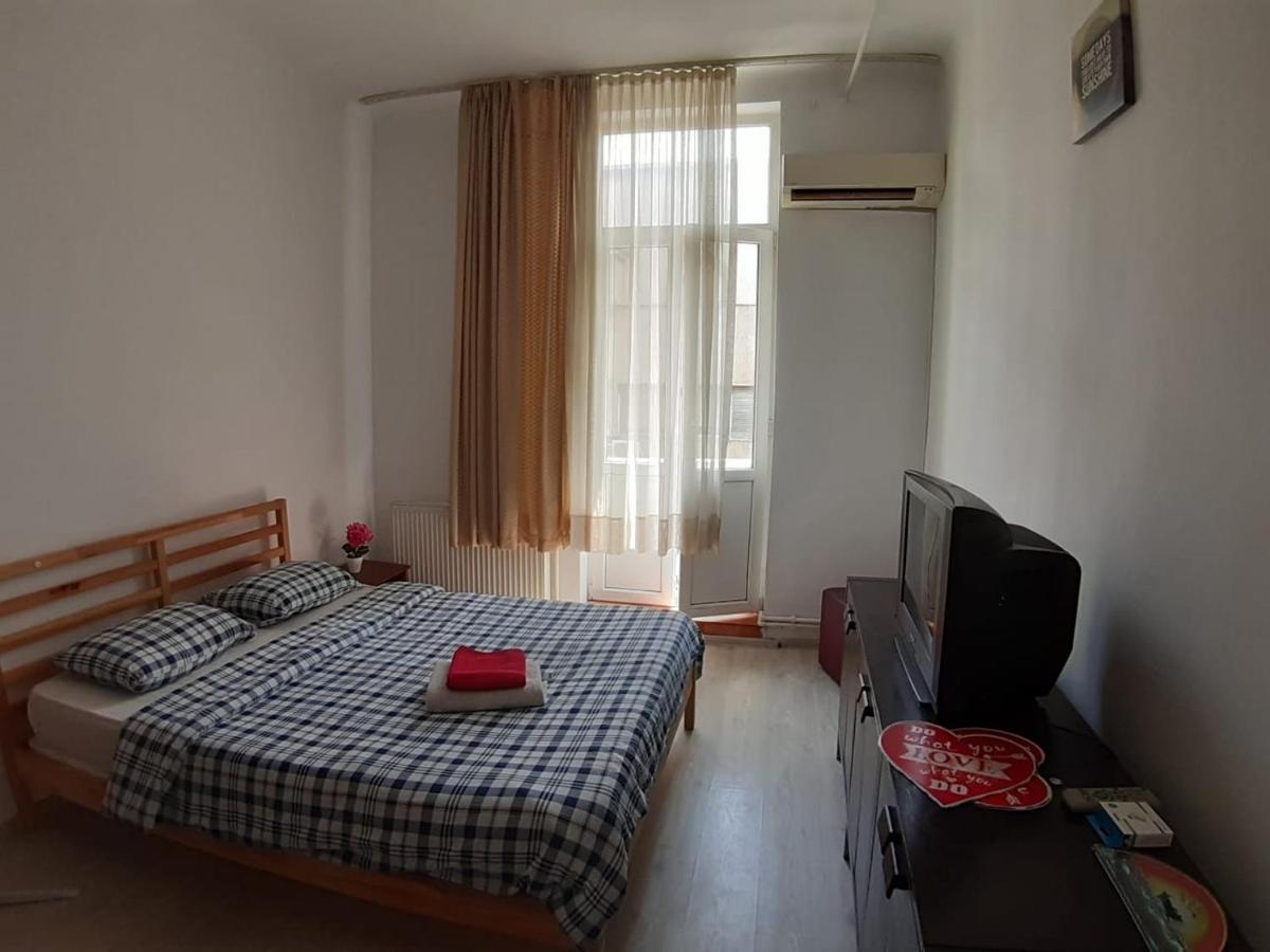 Old Town Luxery With Balcony And View Apartman Bukarest Kültér fotó