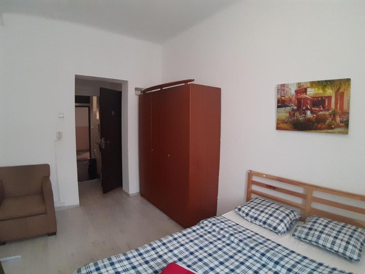 Old Town Luxery With Balcony And View Apartman Bukarest Kültér fotó